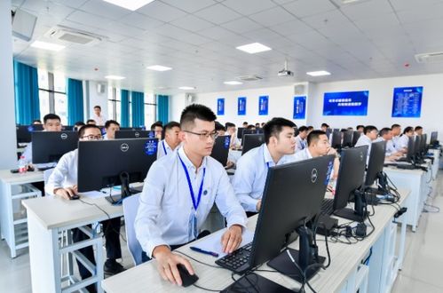 首屆全國 紅旗杯 班組長大賽建筑賽道復賽暨工程建設領域項目經理技能競賽舉辦